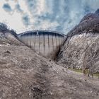 Blick aus dem Verzasca-Stausee / Lago di Vogorno