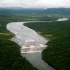 Blick aus der Cesna auf Lagoa de Canaima