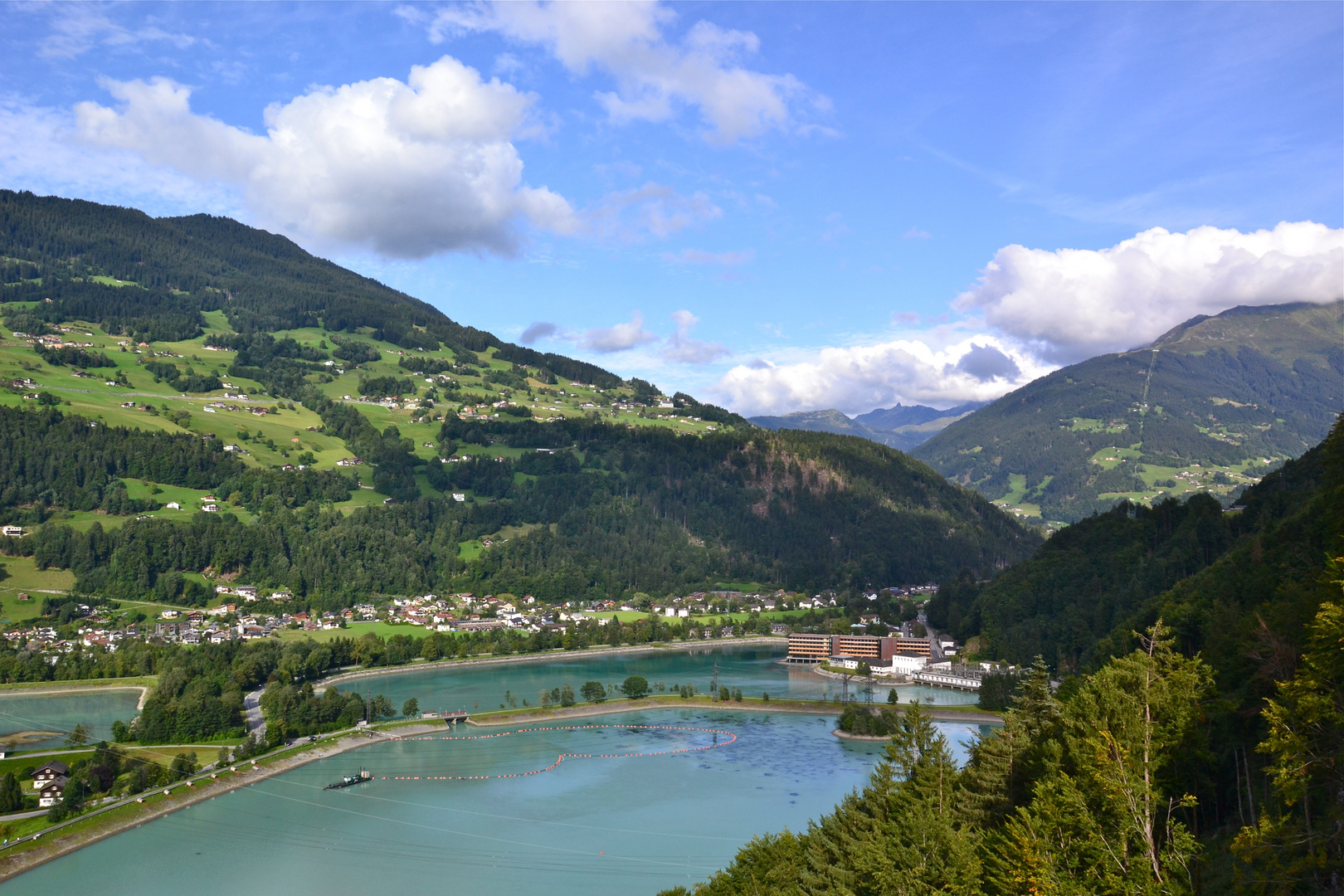 Blick aus der Gondel der Golmerbahn…