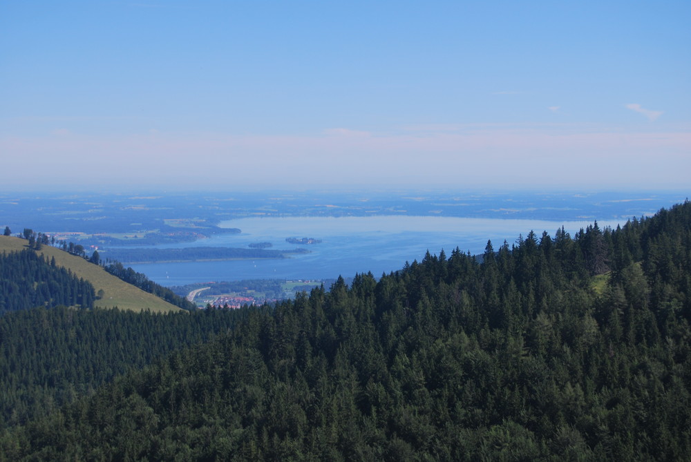 Blick aus der Kampenwandbahn