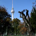 Blick aus der Klosterstrasse zum Fernsehturm