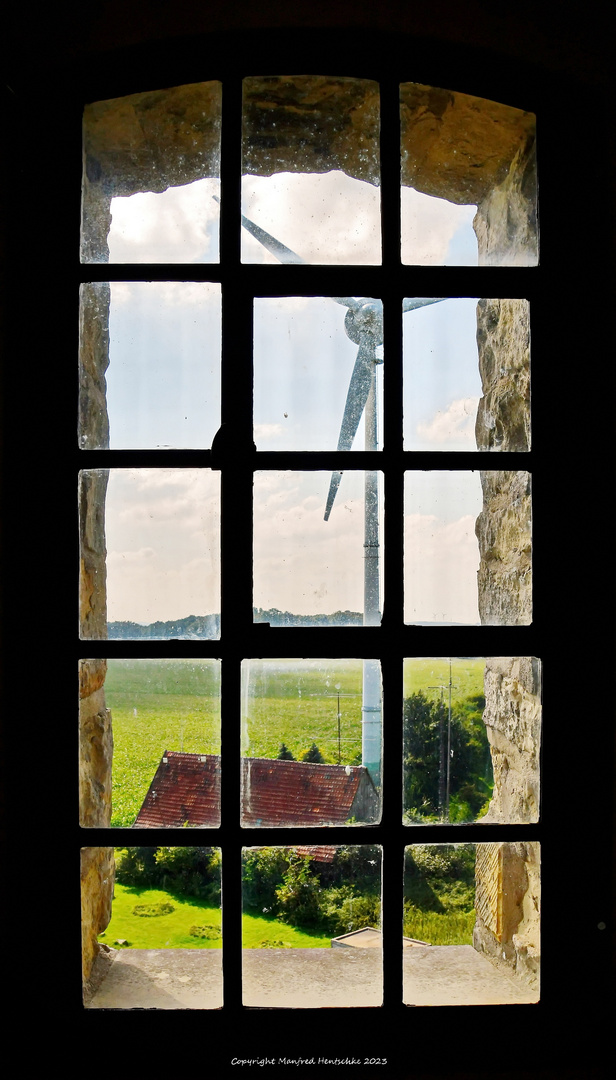 Blick aus einem der Turmfenster 