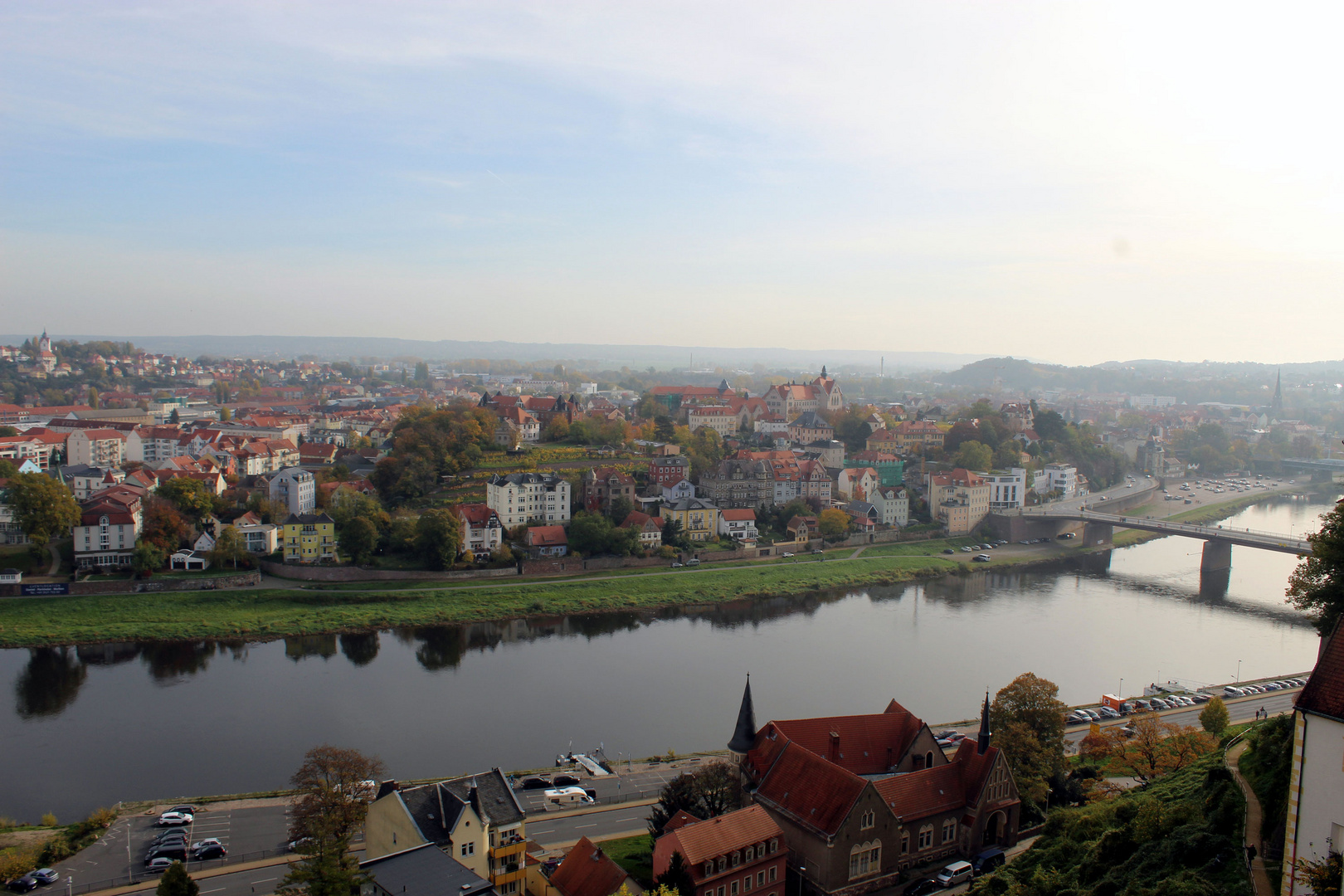 Blick aus einem Fenster der oberen Etage der Burg