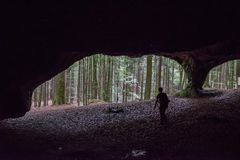 Blick aus einer Höhle in der Oberpfalz