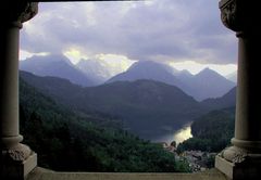 Blick aus Schloß Neuschwanstein auf Alpsee