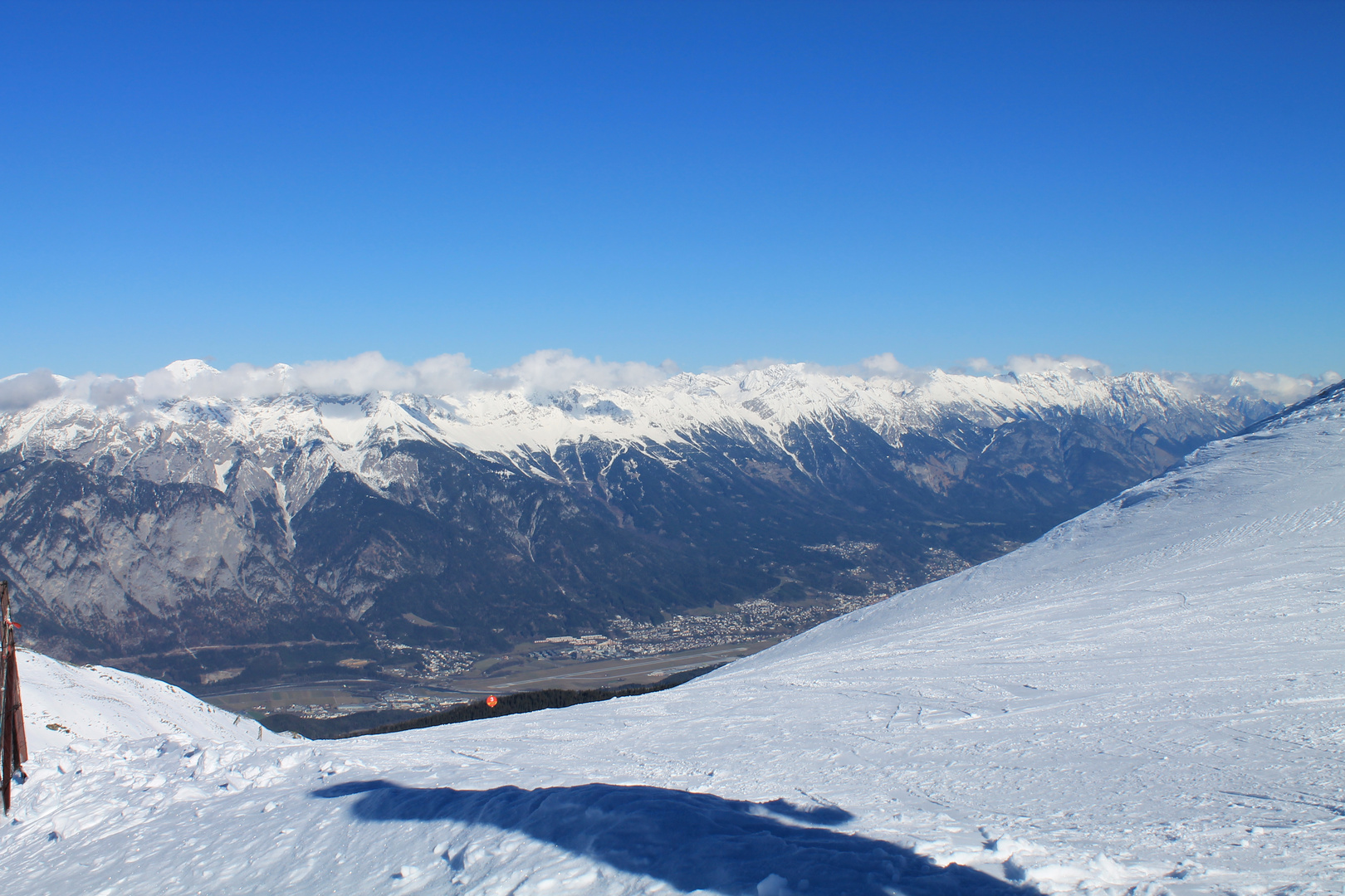 Blick bis zum Flughafen Innsbruck