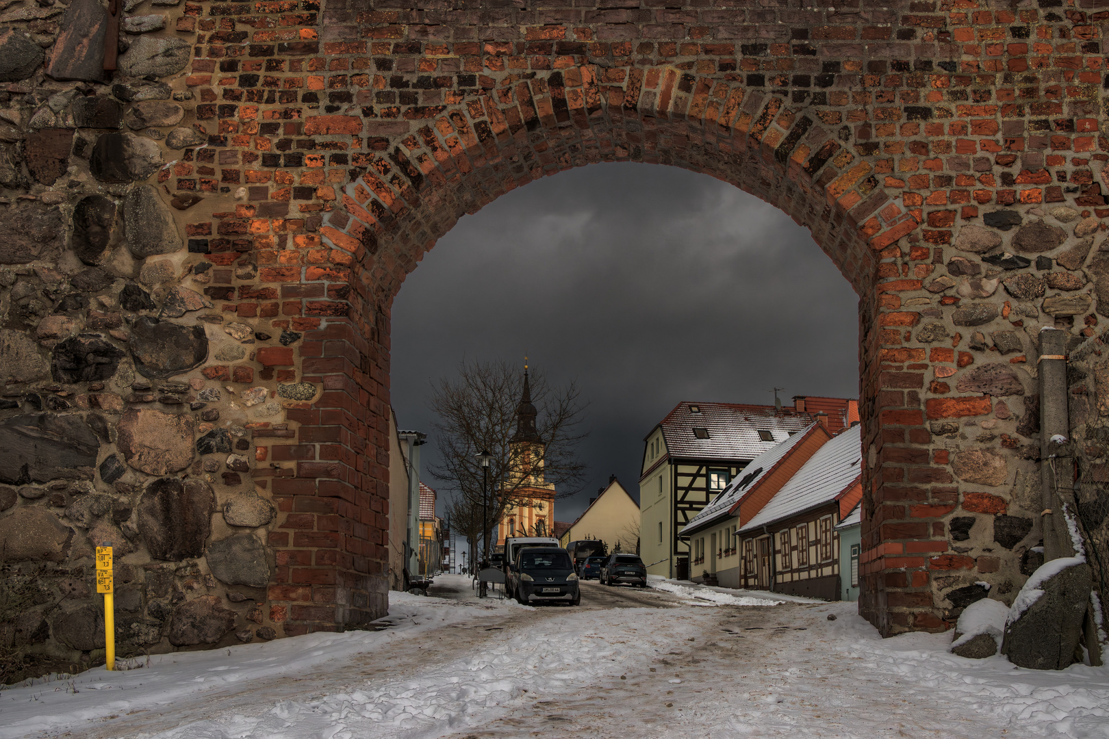 Blick durch das Töpfertor in Templin