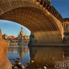 Blick durch die Augustusbrücke