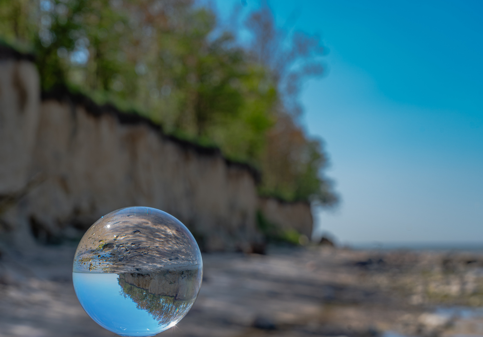 Blick durch die Glaskugel