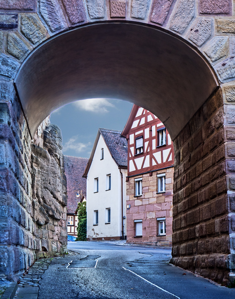 Blick Durchs Burgtor