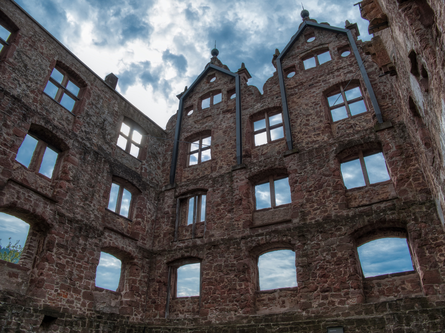 Blick durchs Fenster