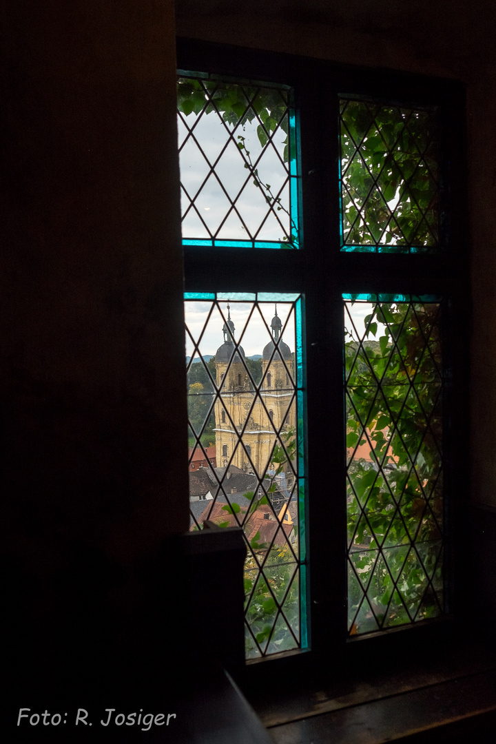 Blick durchs Fenster Foto &amp; Bild architektur