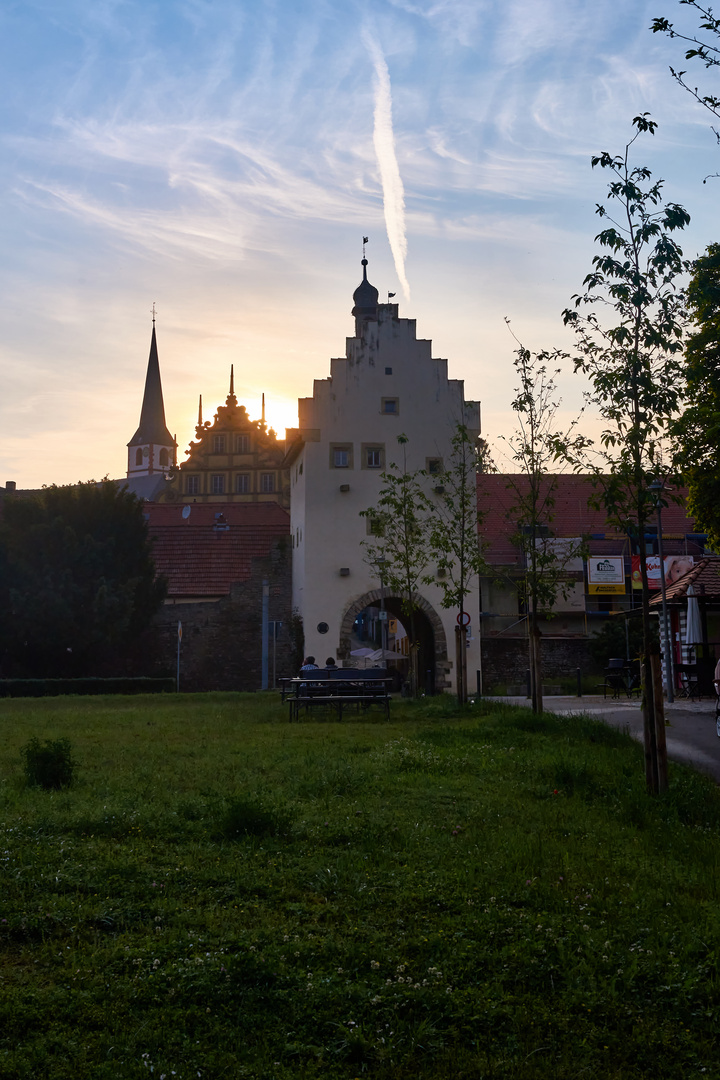 Blick durchs Haupttor