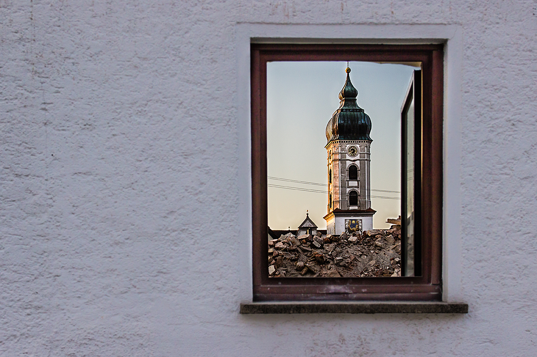 Blick durchs Wohnzimmer