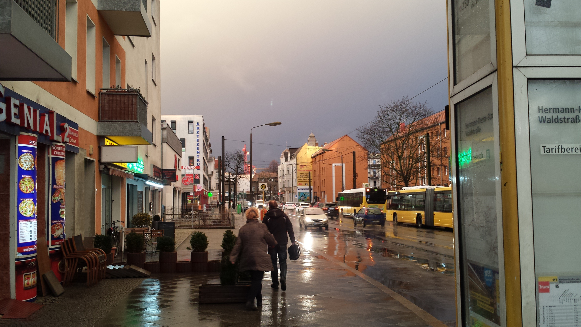 Blick Höhe Kino Blauer Stern Richtung Ossietzkyplatz