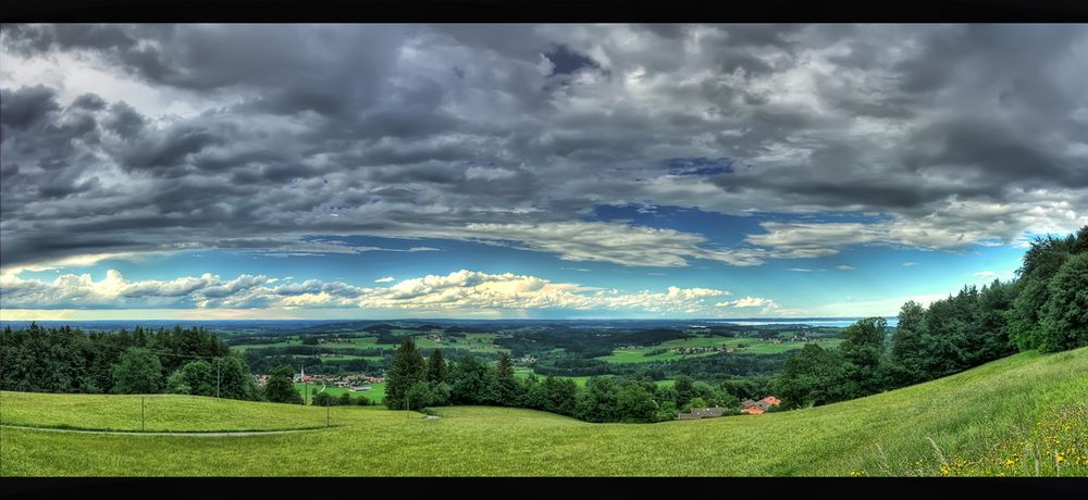 Blick in Chiemgau vom Sagberg bei Frasdorf Panorama