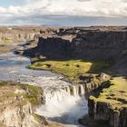 Blick in den Canyon Jökulsárgljúfur mit dem Hafragilsfoss auf Island