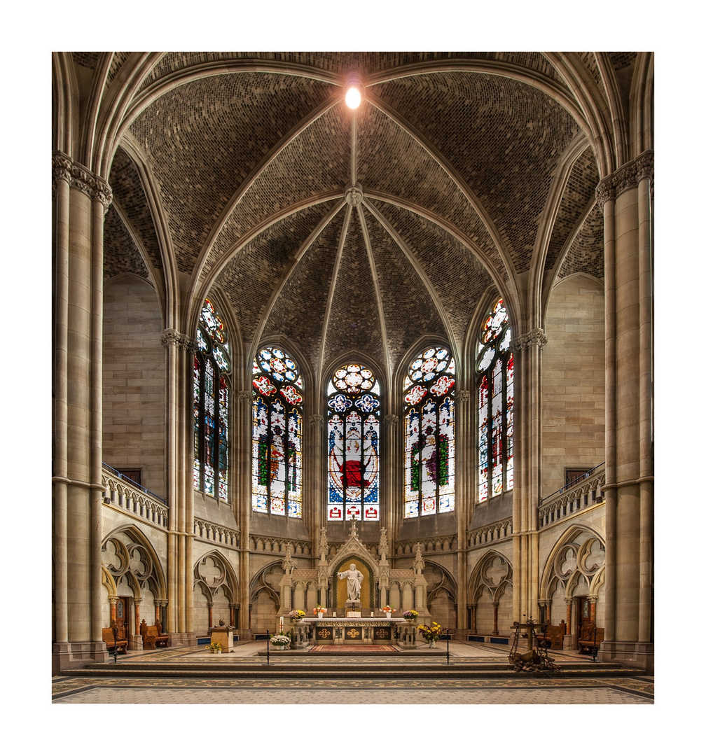 Blick in den Chorraum der "Retscherkirche" Speyer