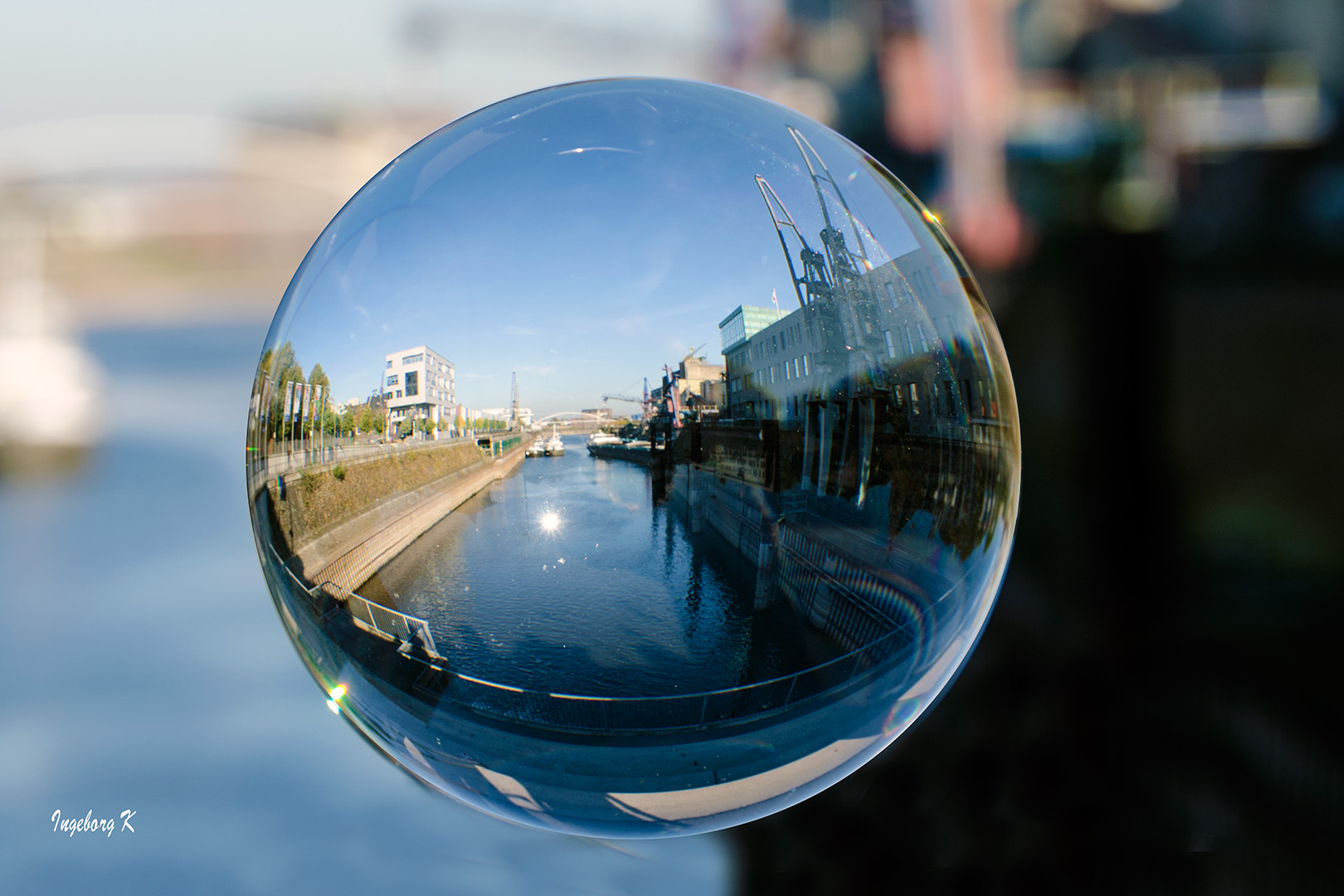 Blick in den Industriehafen Neuss