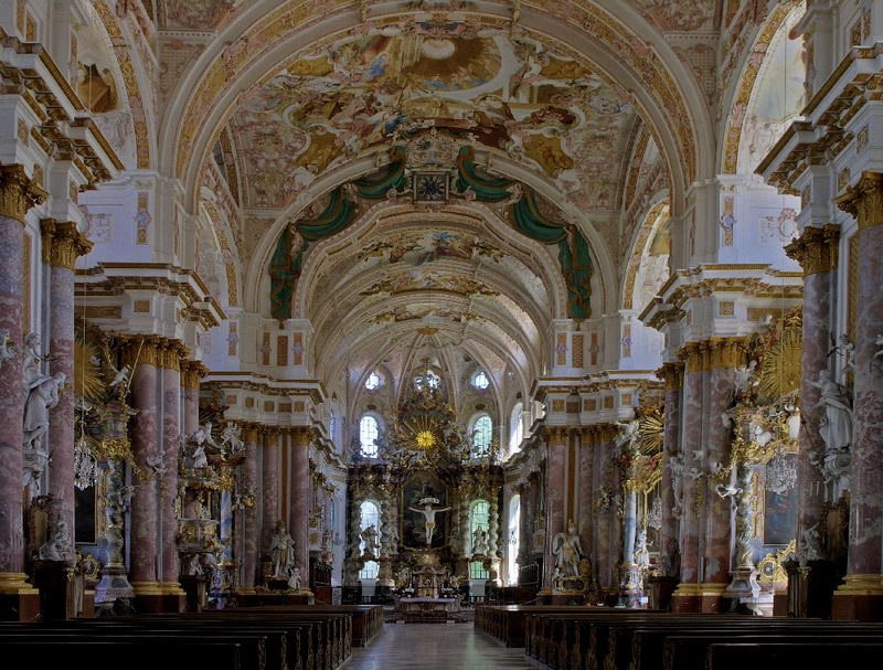 Blick in den Innenraum der Klosterkiche Fürstenfeldbruck