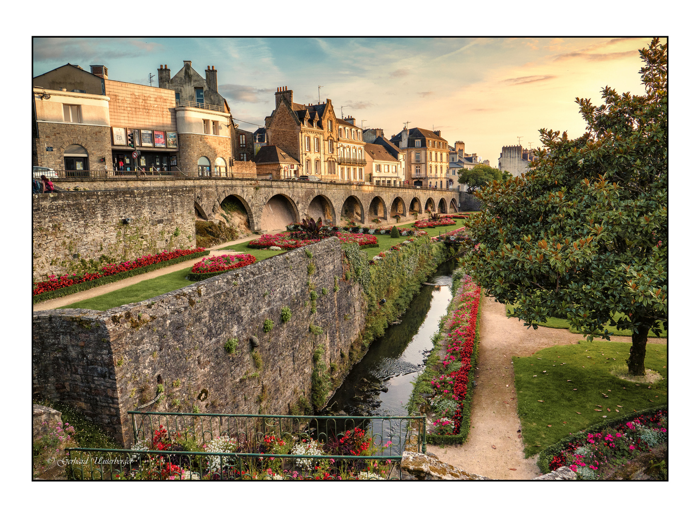 Blick in den Schlossgarten von Vannes