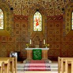 Blick in die Dorfkirche Gröben im Land Brandenburg .......