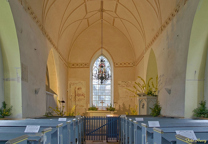 Blick in die evangelische Kirche Paretz im Havelland.