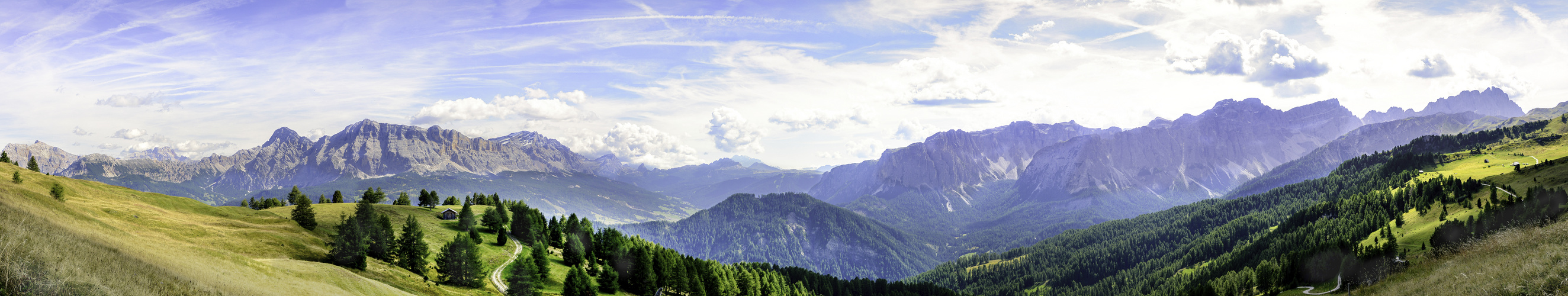 Blick in die Gadertaler Dolomiten