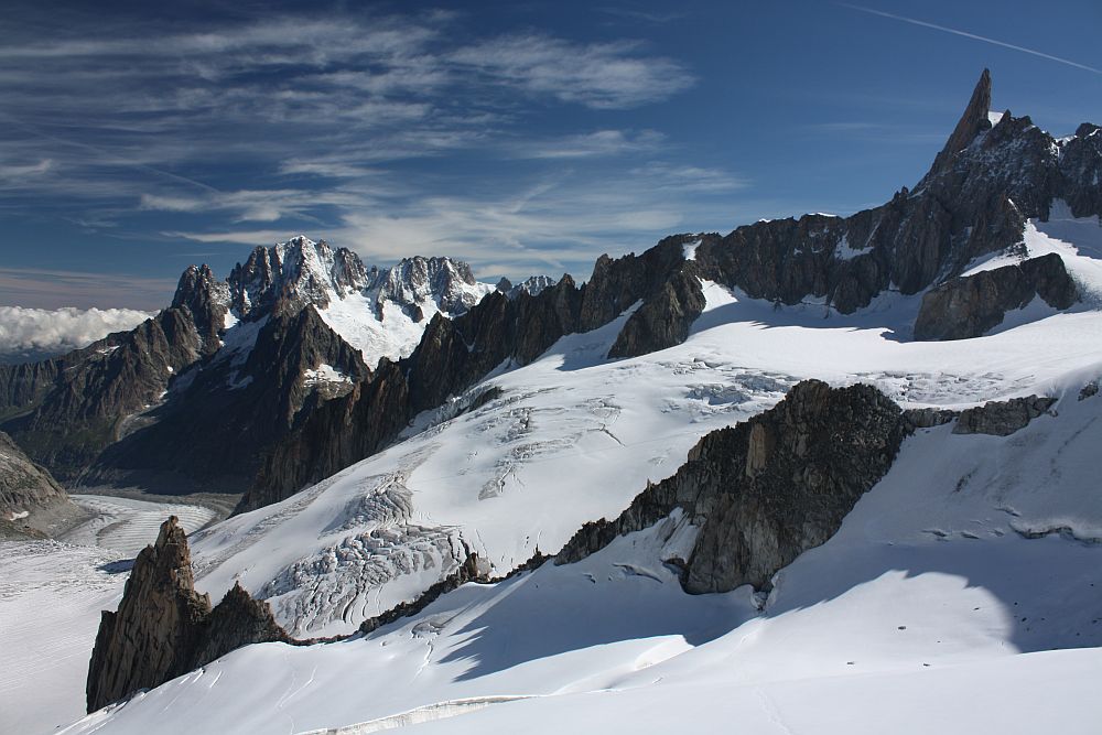 Blick in die Gletscherwelt des Mt. Blanc-Gebietes