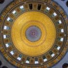 Blick in die Kuppel - Goldenes Mosaik
