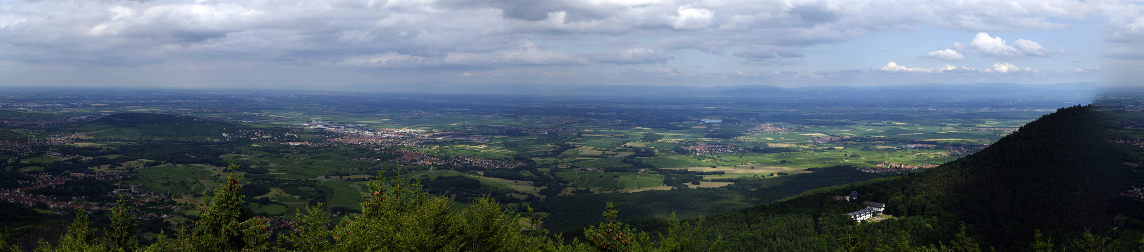 Blick in die Rheinebene