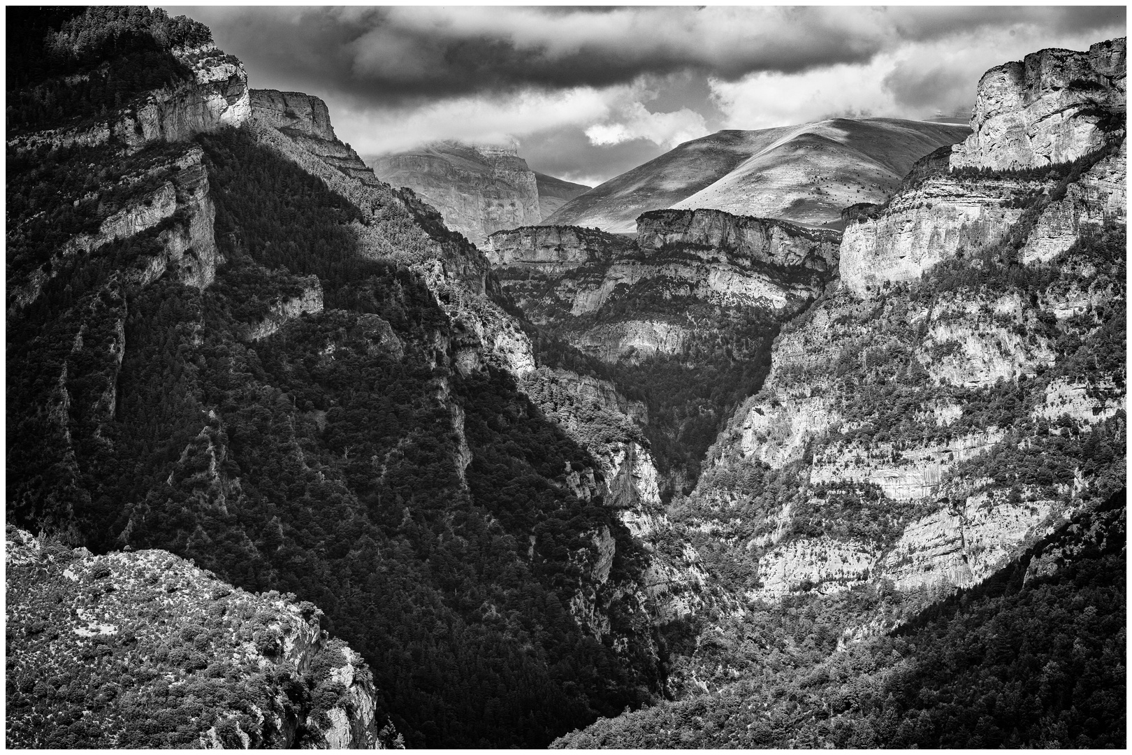 Blick in eine weite Schlucht