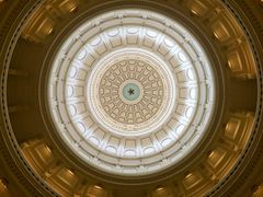 Blick in Kuppel des Texas State Capitol