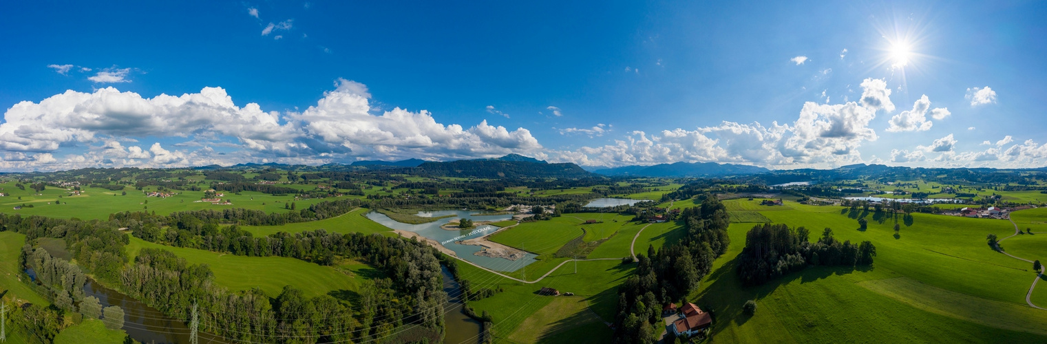 Blick in's Allgäu mit dem Wächter (Grünten)