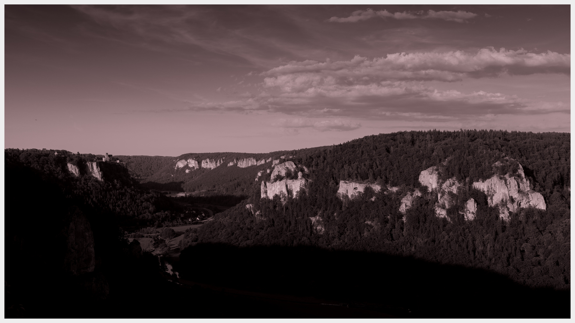 Blick ins Donautal - Eichfelsen