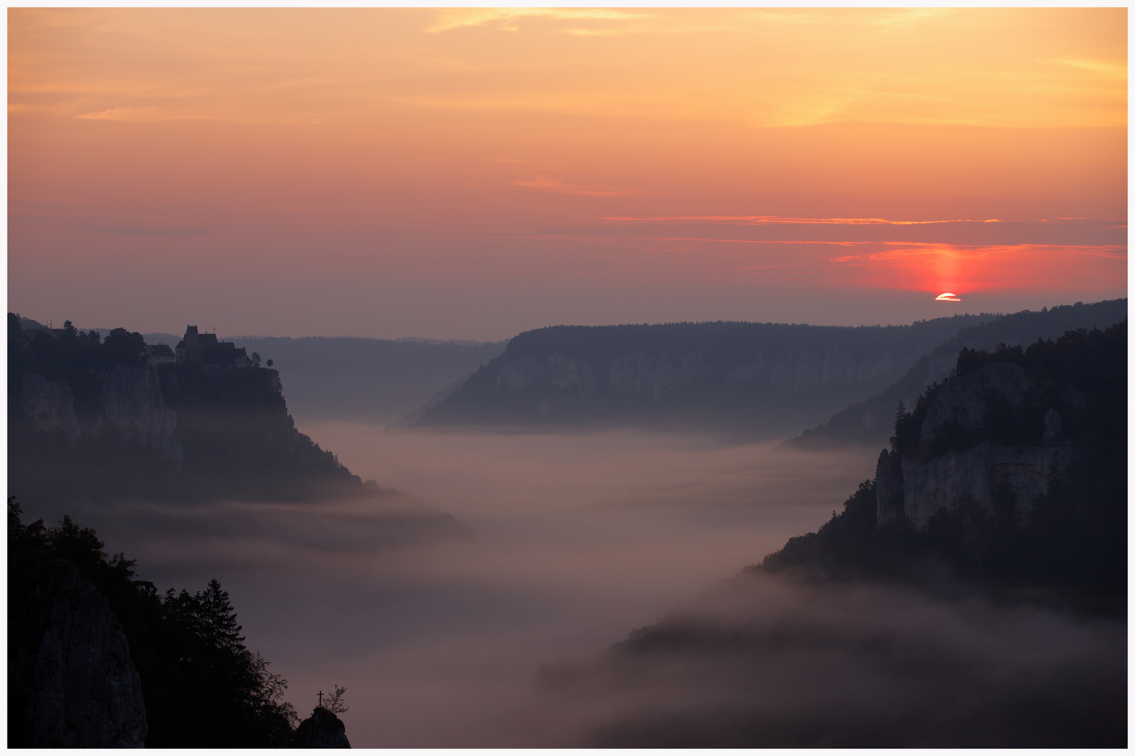 Blick ins Donautal - Eichfelsen Sonnenaufgang