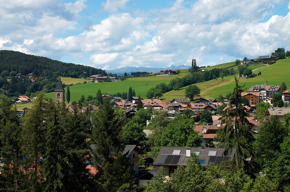 ..Blick ins Dorf..