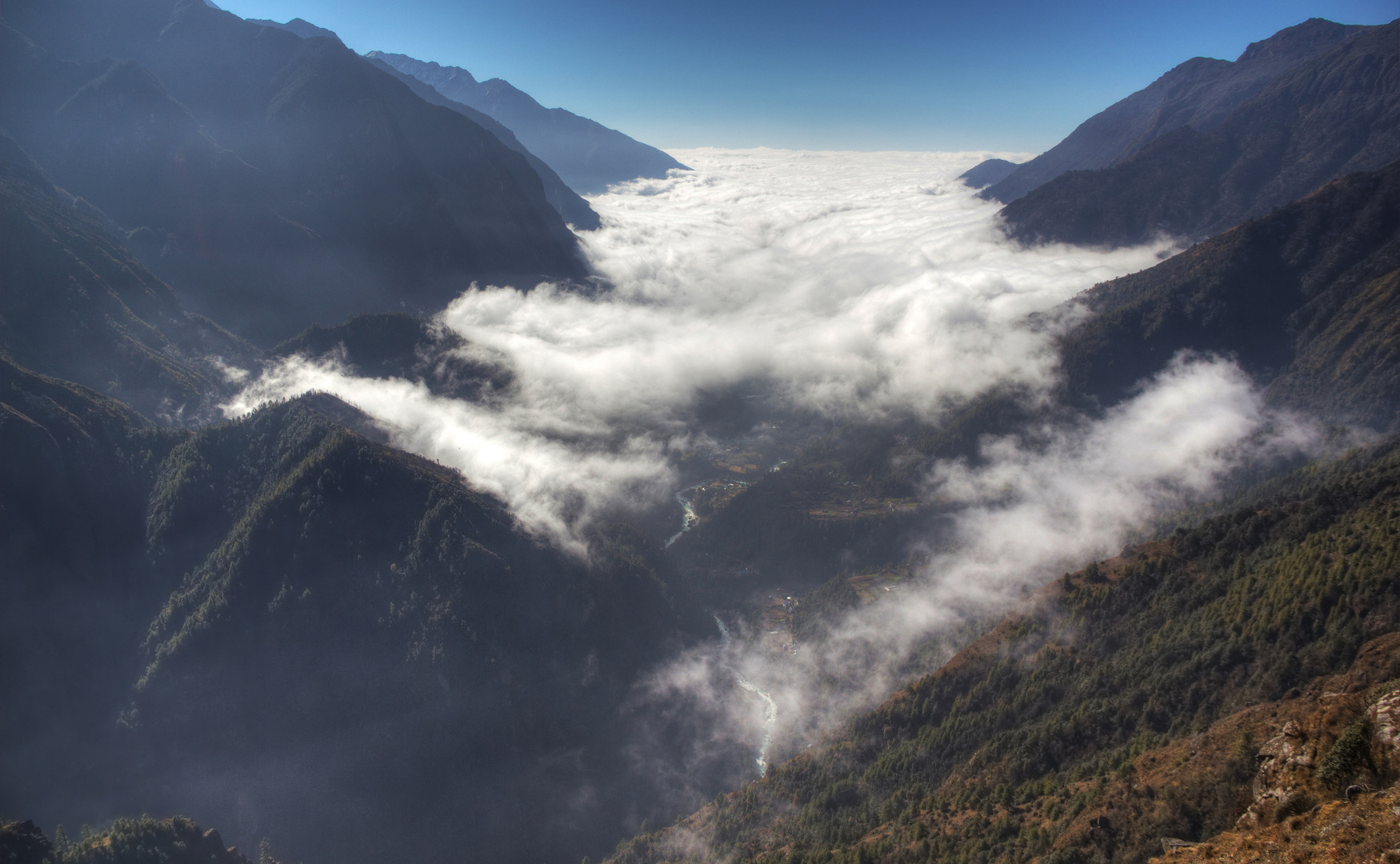 Blick ins Dudh Kosi Tal