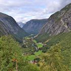 Blick ins Eikesdalen vom Aursjøvegen