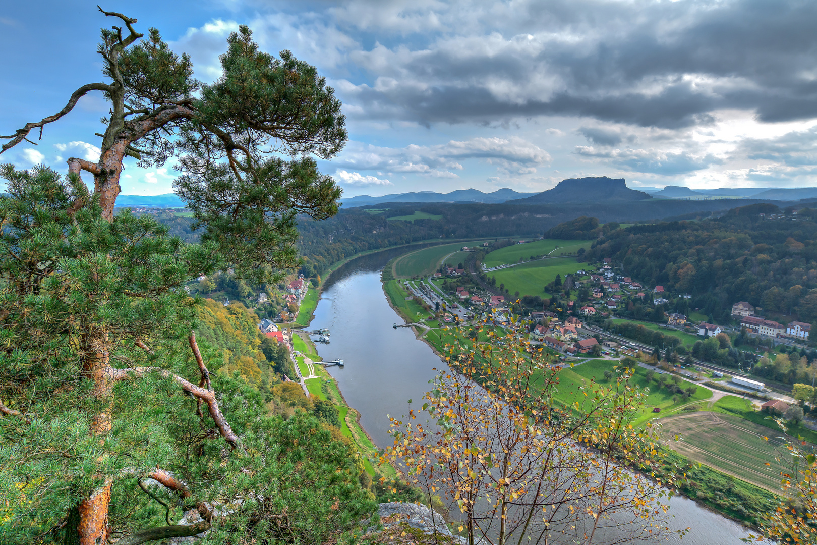 Blick ins Elbtal