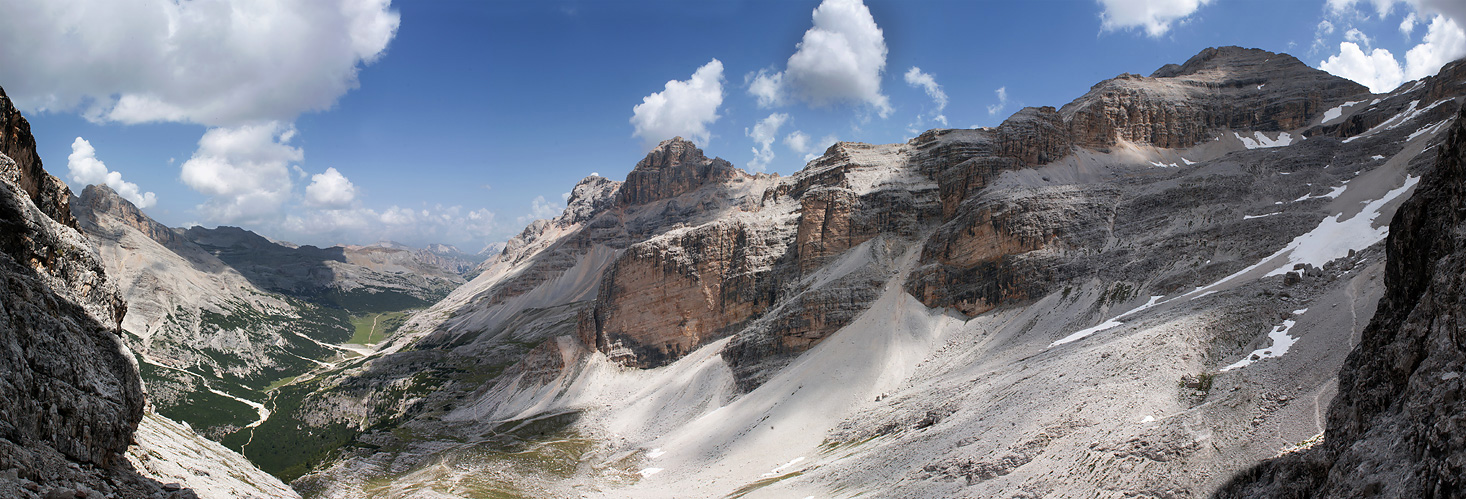 ... Blick ins Fanestal ... (Dolomiten)