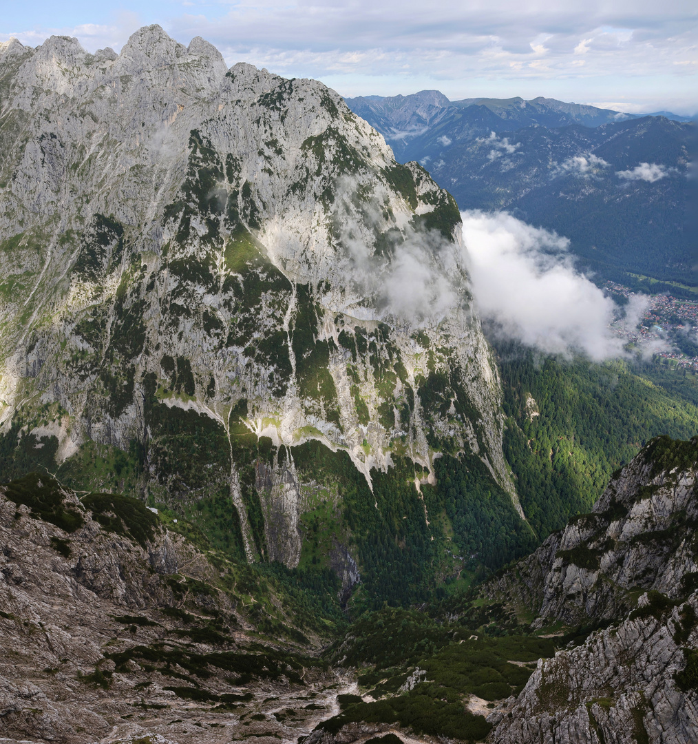 Blick ins Höllental (2023_08_26_8318_pano_ji)