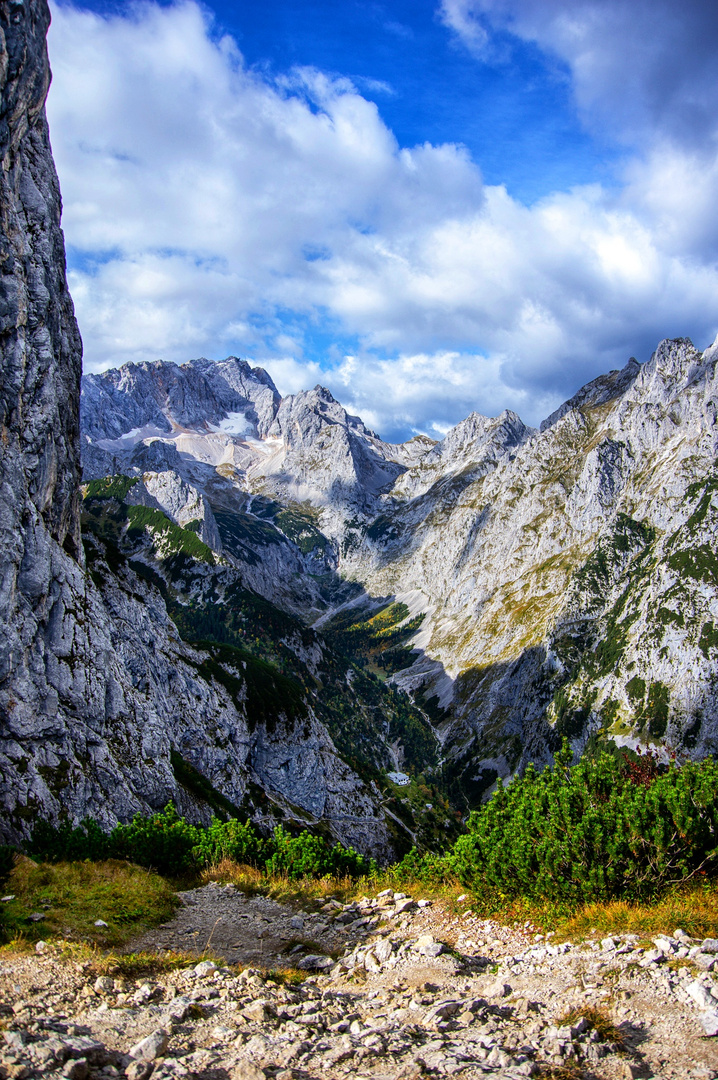 .... Blick ins Höllental...