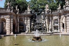 Blick ins "Nymphenbad" des Dresdner Zwinger