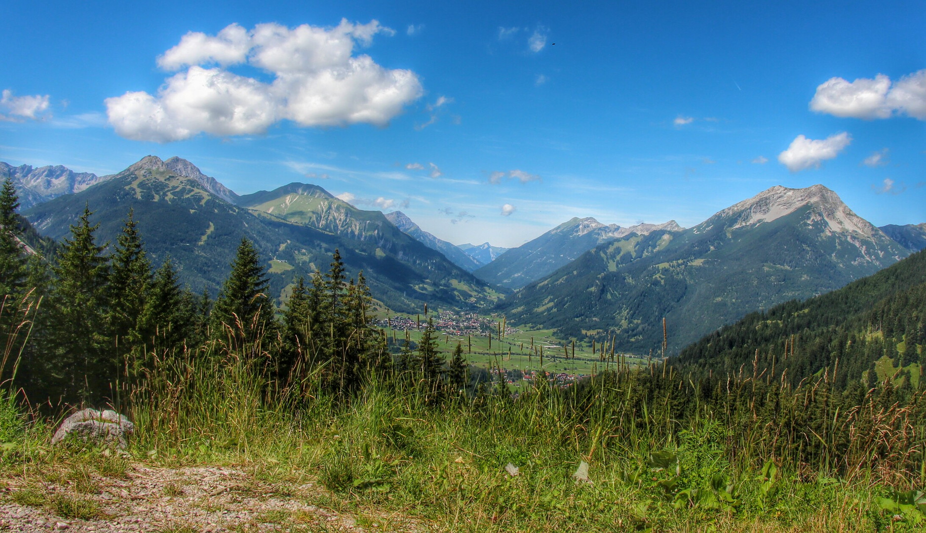 Blick ins Tal nach Ehrwald