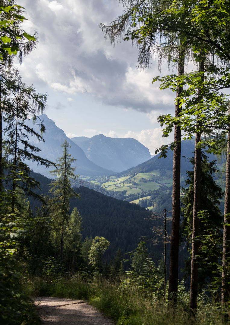 Blick ins tal vom watzmann