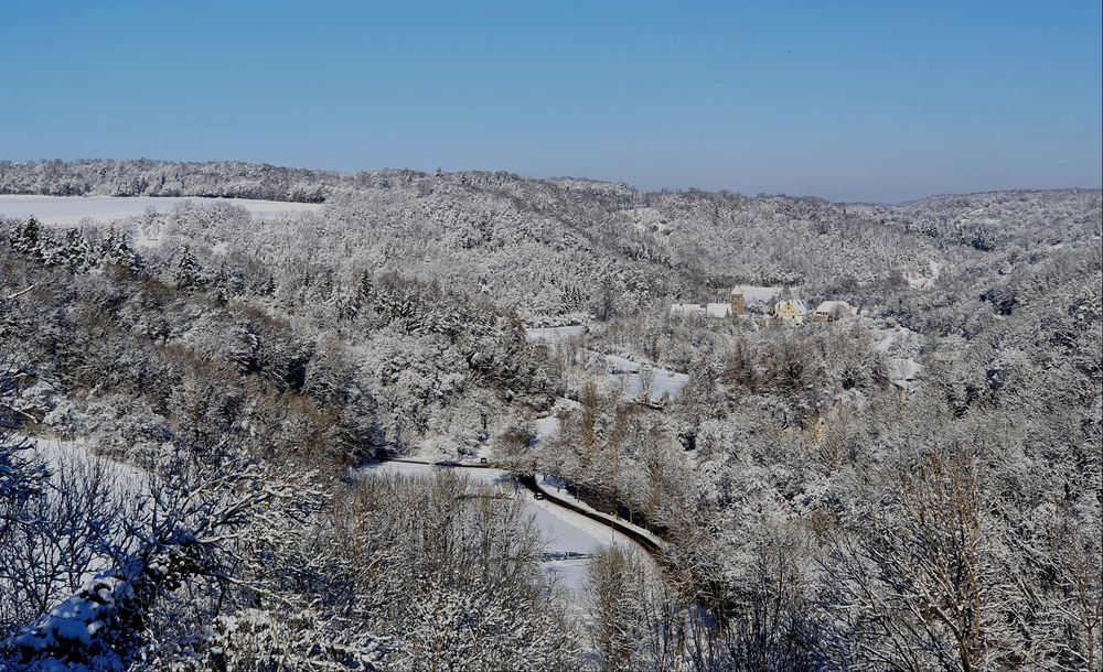 "Blick ins verschneite Taubertal"