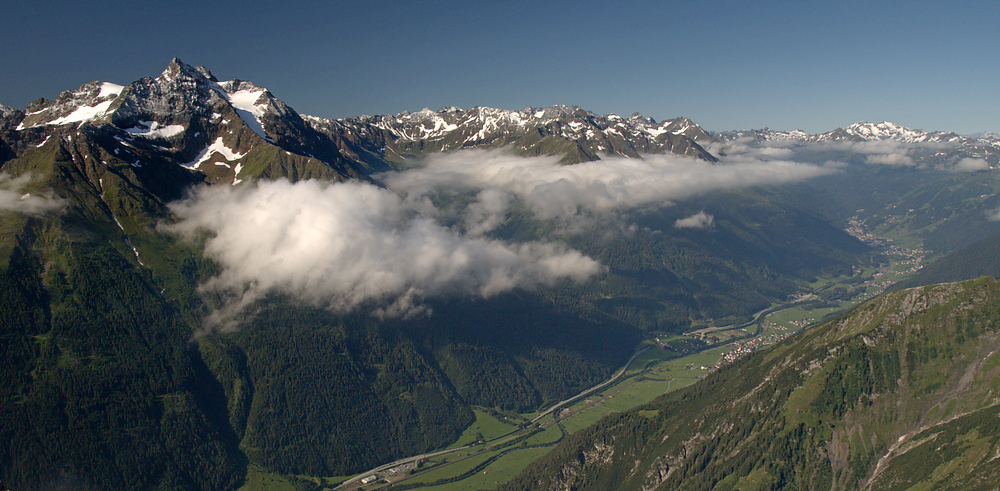 Blick ins westliche Stanzertal