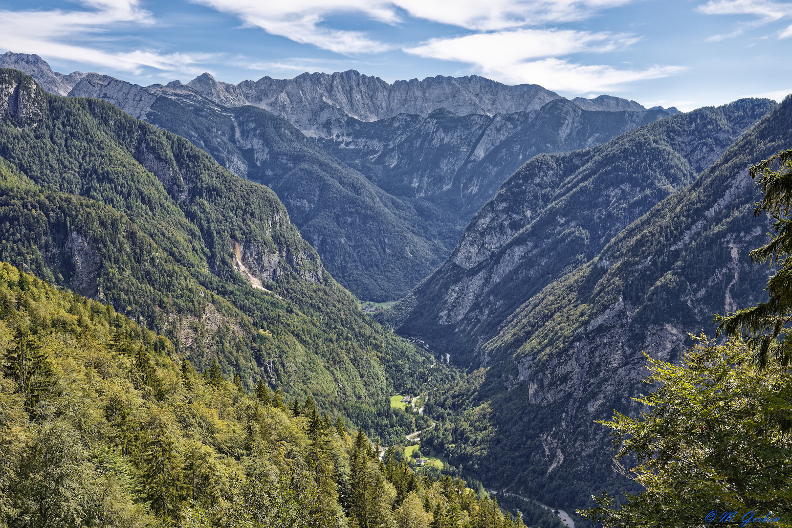 Blick ins wunderschöne Trentatal