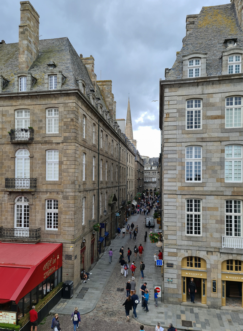 Blick ins Zentrum von Saint Malo